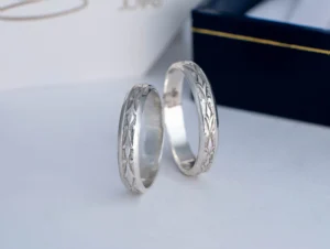 argollas-flor-de-lis-plata-fina