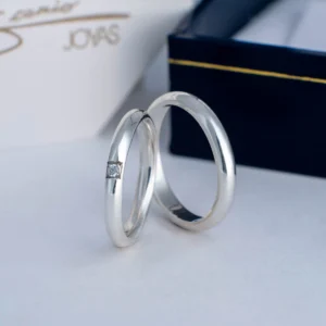 Argollas Inglés Redondo Con Zirconia